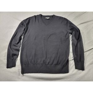 Travis Mathew V Neck 100% Merino Wool Pullover Sweater Mens Medium‎ Black